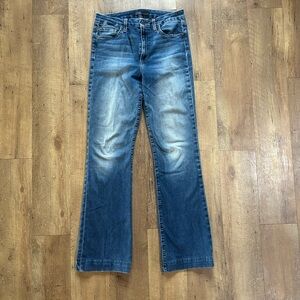 Joe’s Jeans Honey Bootcut Flawless High Rise Curvy Size 29 Medium Wash